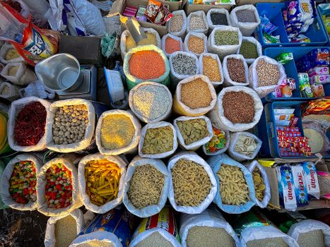 Top Trends in Online Bulk Shopping for 2024: What to Expect